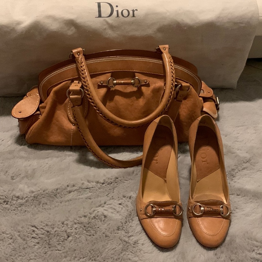 Gorgeus Bag and matching shoes almost new wear them like twice